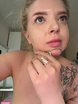 OdriOlsens live sex cam