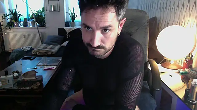 tomz0819 webcam