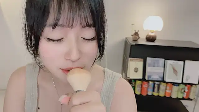 Onechestnut webcam