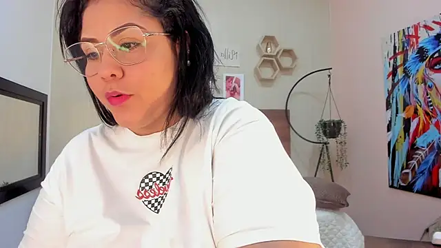 MillaGrey webcam