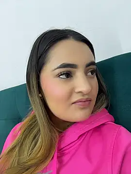 Antonella_Julieta webcam