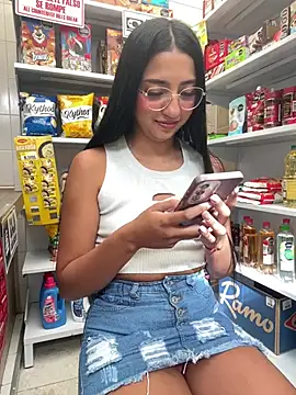 Daniela_Pink webcam