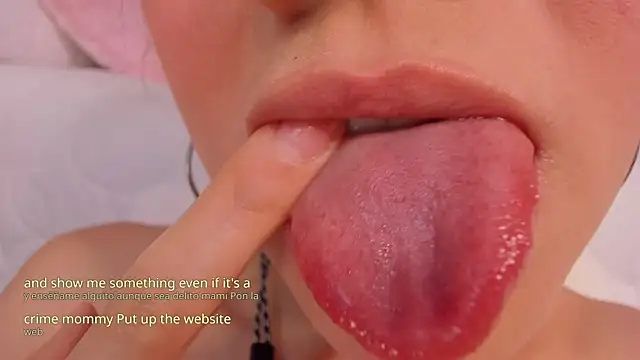 tatikiss_ webcam