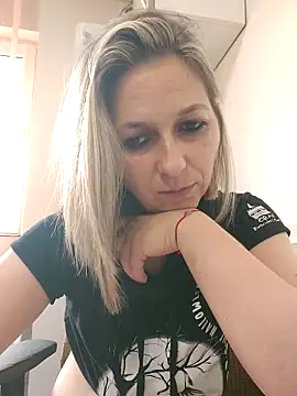 AdaJoy webcam