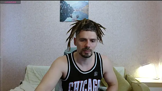Aestheticguy101 webcam