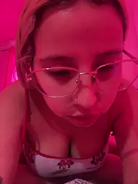 Aliss_Taylor1 webcam