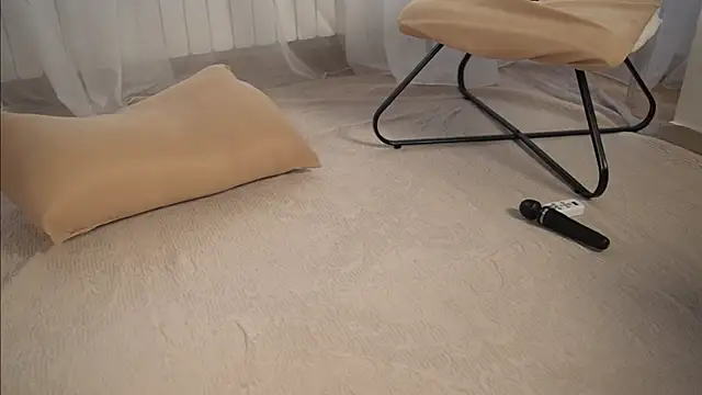 TheMaddisonShow_ webcam