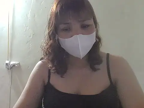 Angela-Eira webcam