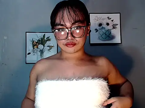 Asianblk_barbiedoll webcam