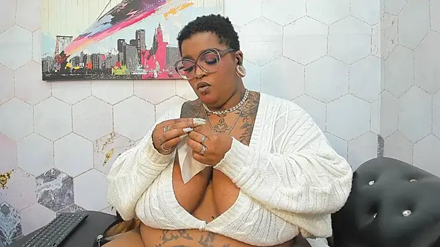 Anaa_Fuentess webcam