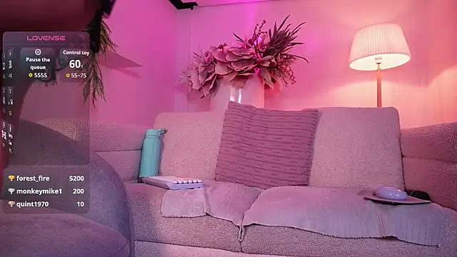 Mia_patrick1 webcam