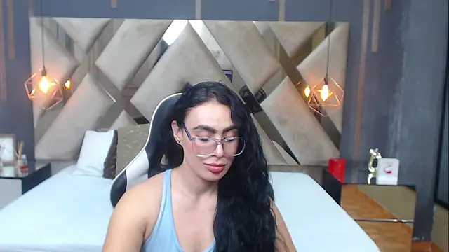 MartinaaFit webcam