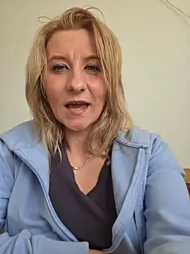 KaylinJan webcam