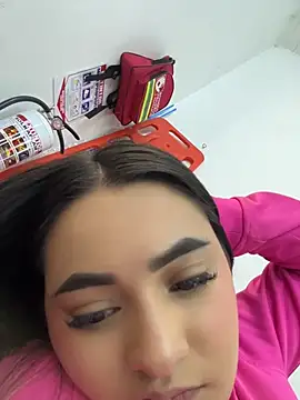 Antonella_Julieta webcam