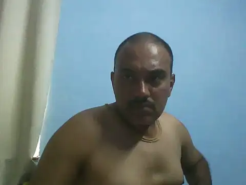 Danielreddybold webcam
