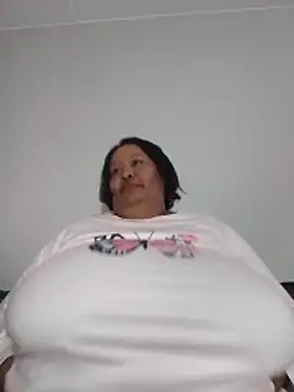 nancy111 webcam