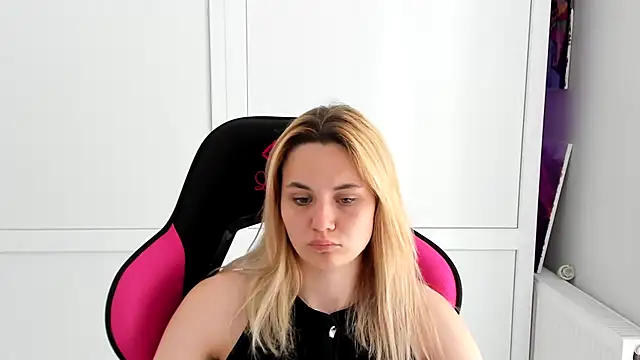 Emma_starrs_ webcam