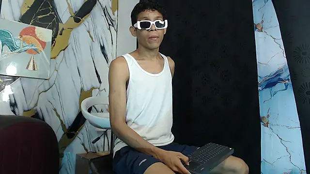 RONALDA_HOT26 webcam