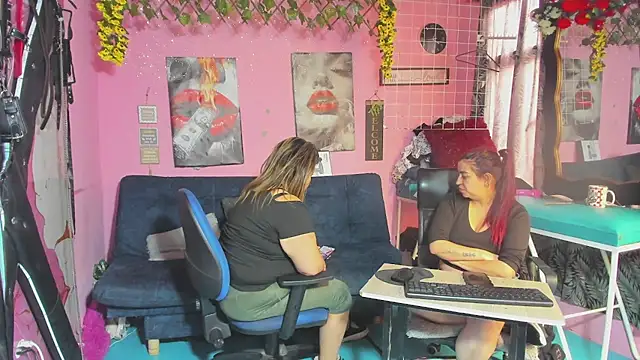 lesbiancuple webcam