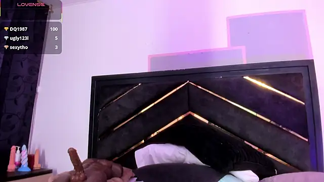 april_jones05 webcam