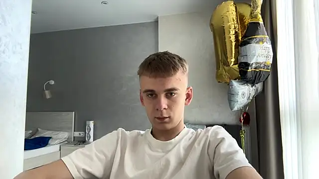solofury (M twink) - Buy car