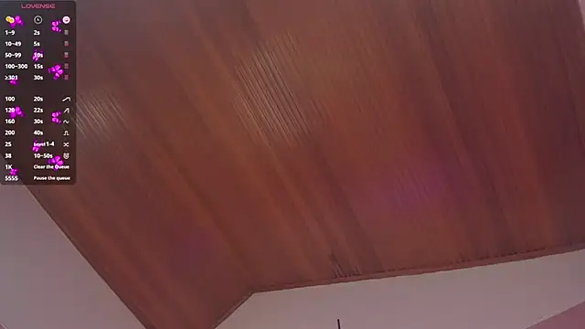 elodie_walker webcam