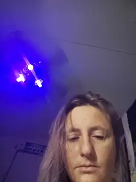 Queenle91 webcam