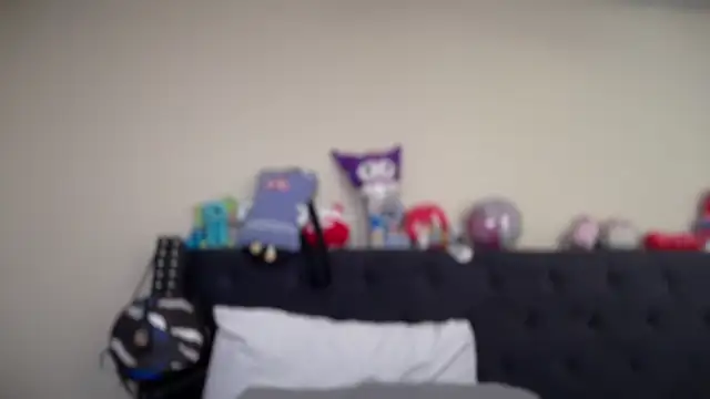 Cum2Charm webcam
