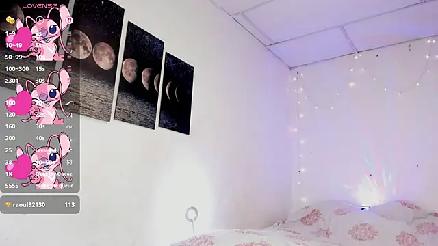 chloe_kisses webcam