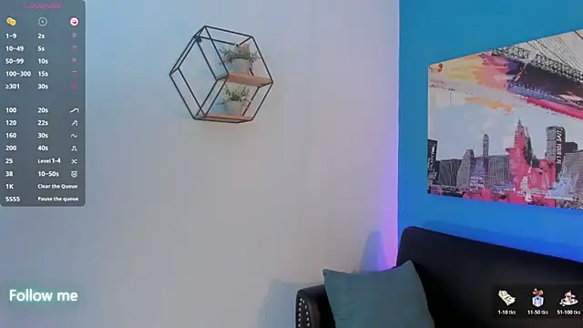 Luna_roose1 webcam