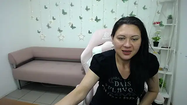 MorticiaAngel webcam