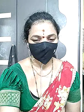 Leela_555 webcam