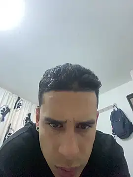 jhuan99 (Ask my age) - Masturbation more milk exibicion 💦💦😋
