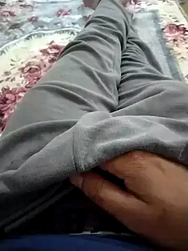 zorhotty - Zorhotty's free webcam - UK Sex Cams