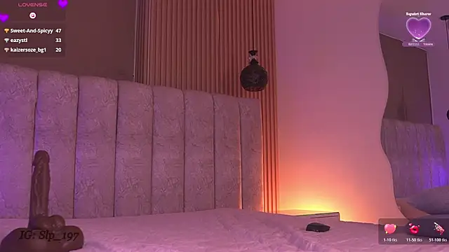 sara_lopee1 webcam