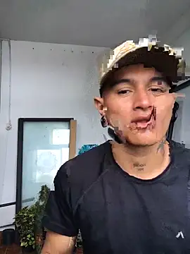 LiamDeep live cam