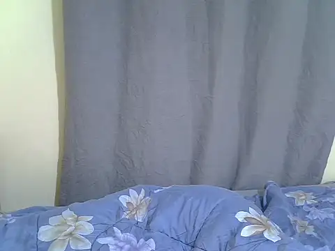 SexxyRoxy webcam