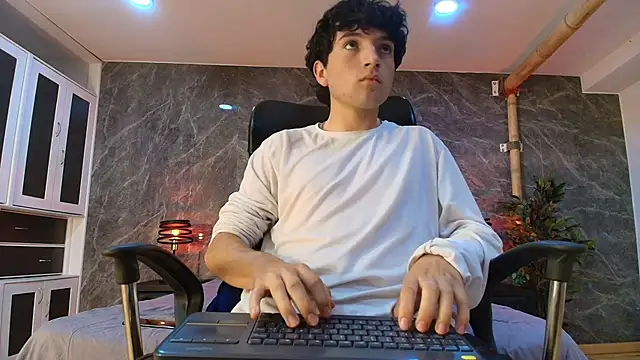 Neo_zarek webcam