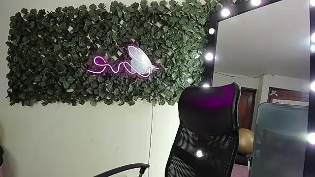 DestinyHills live cam