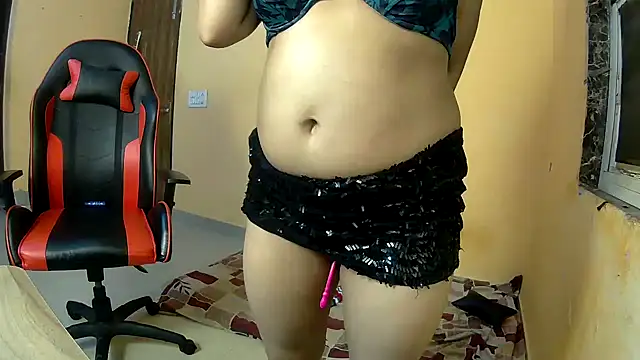 callmeshreya webcam