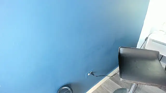 Charlie___Musk webcam