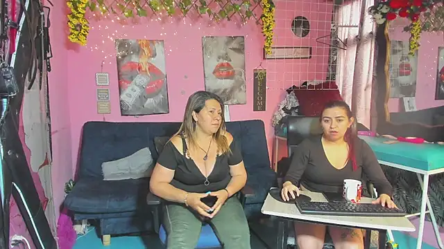 lesbiancuple webcam