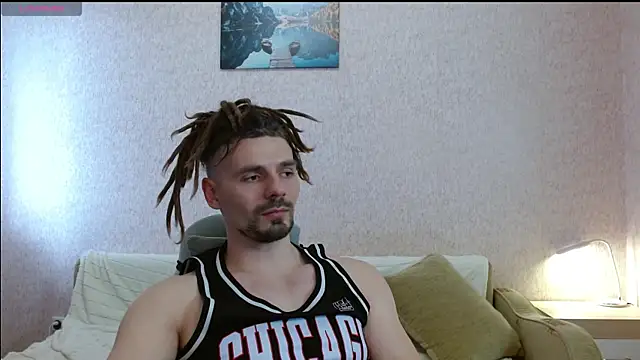 Aestheticguy101 webcam