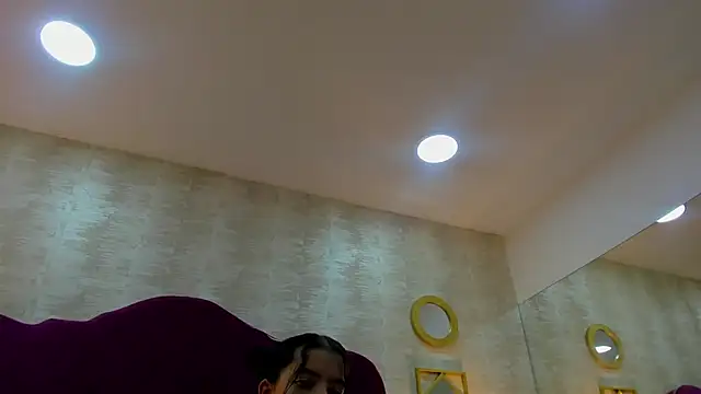 AlexaGill webcam