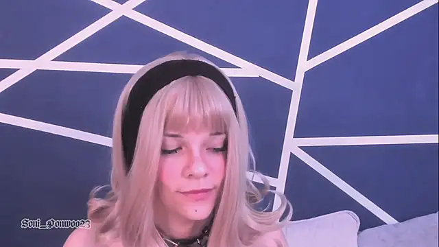 soni_ponwoo webcam