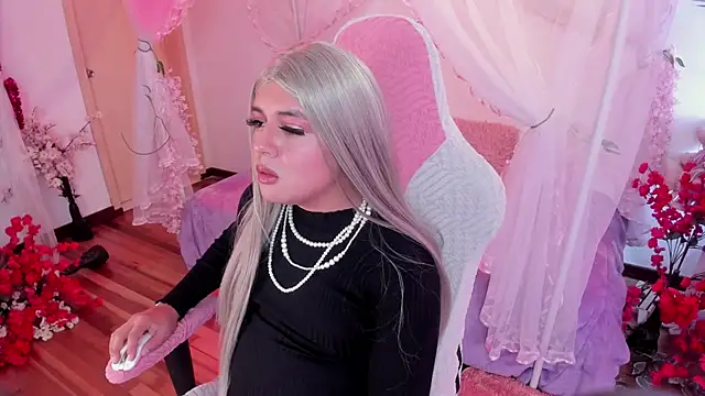 gyal_isabella webcam