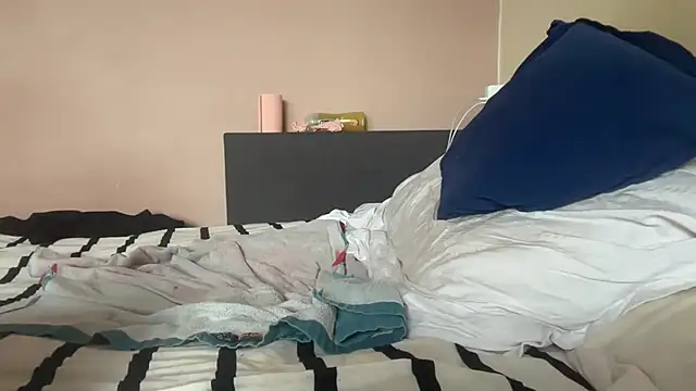 sexybooii6968 (M young) - help me to cum and taste it