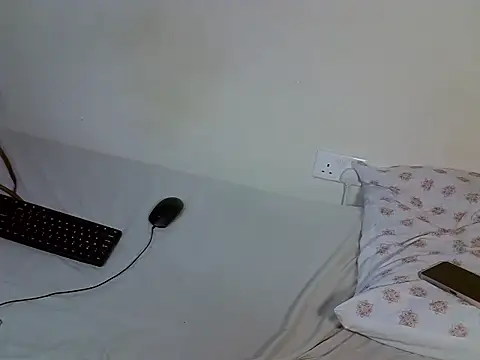 wifey_aj webcam