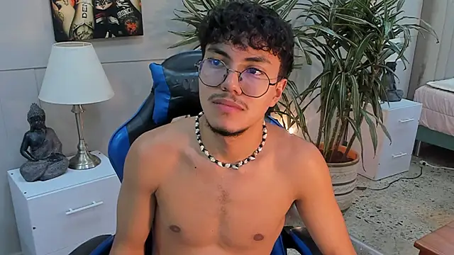 kai_storn webcam
