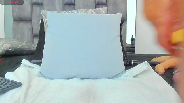 alyssia_ocean webcam